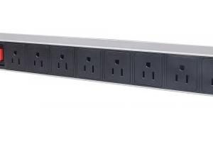 713993 Barra multicontacto con 8 salidas para montaje en rack de 19", Tipo EU, protección contra sobrecargas,cable de alimentación 3m