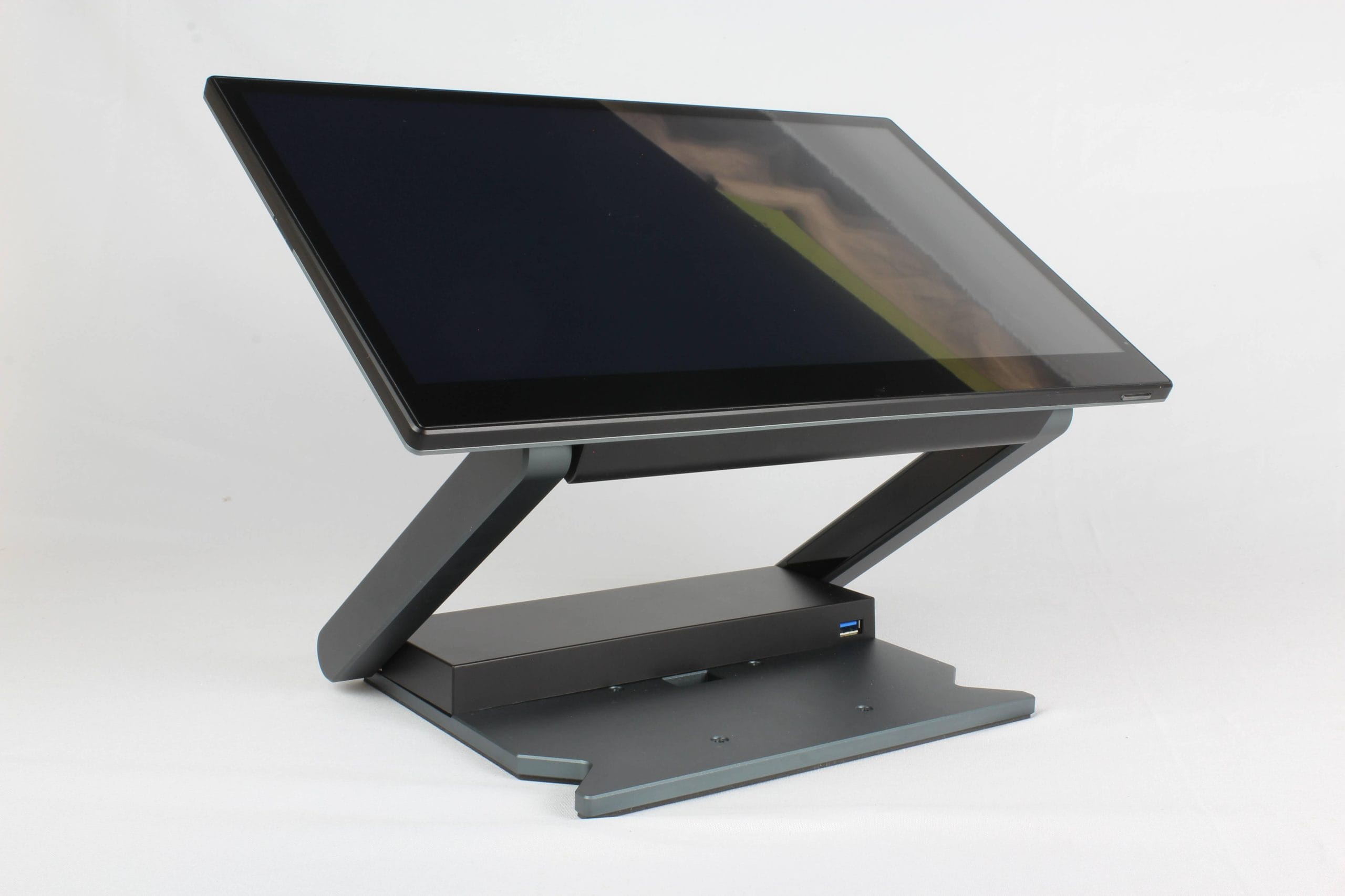 Terminal All-in-one Marca EC LINE Modelo (EC-NEXXT-I3TL). Procesador Intel i3 -1115G4, Memoria (RAM) 8 GB. Disco duro 256 GB SSD